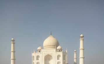 #QutubMinarToCharMinar2: ताजमहल की खूबसूरती के बाद बीहड़ में यात्रा का रोमांच tajmahal