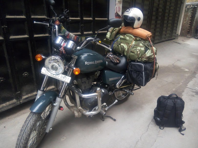 दिल्ली से हैदराबाद की यात्रा
दिल्ली से हैदराबाद की बाइक यात्रा
delhi to hyderabad bike trip
travellinglover travelwithshahi
